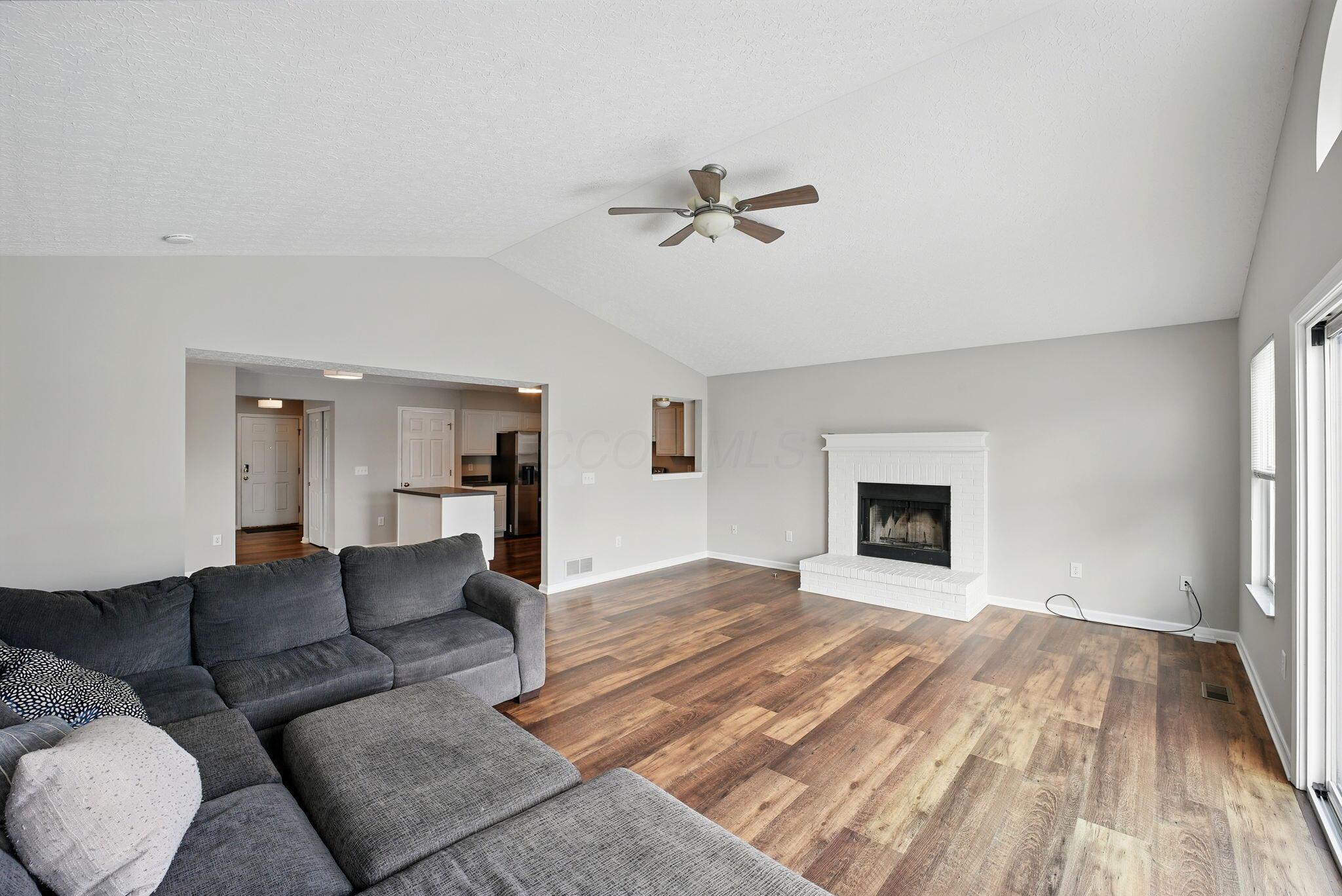 1670 Morrison Farms Drive, Blacklick, Ohio image 17