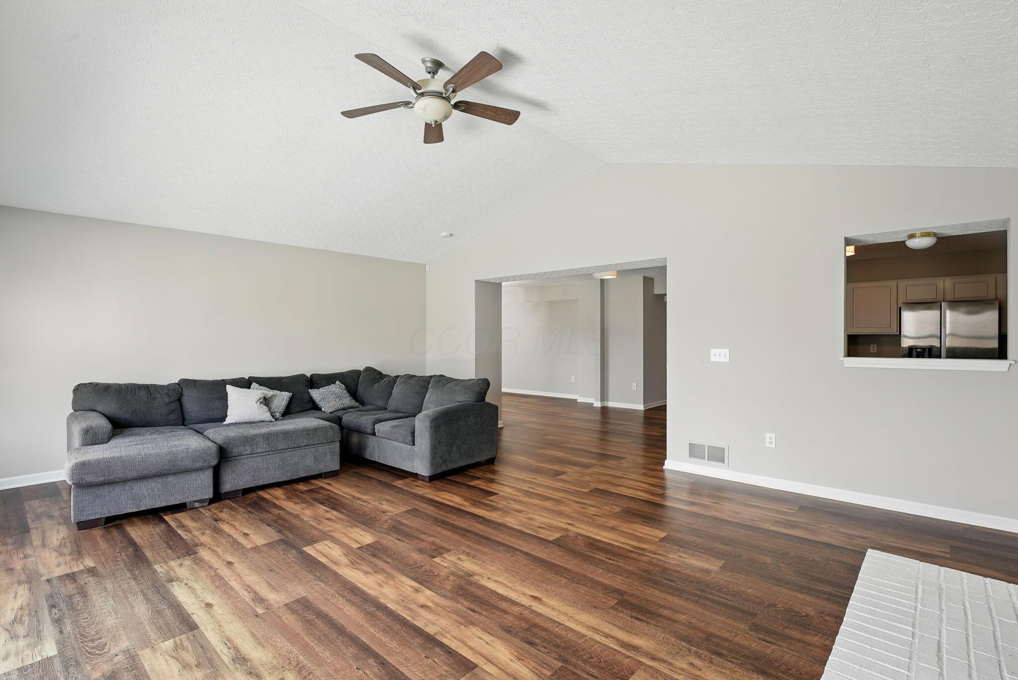 1670 Morrison Farms Drive, Blacklick, Ohio image 18