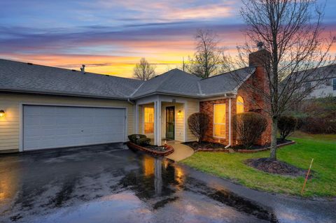 Photo of 156 Orchard Oak Drive, Blacklick, OH 43004 (MLS # 226007416)