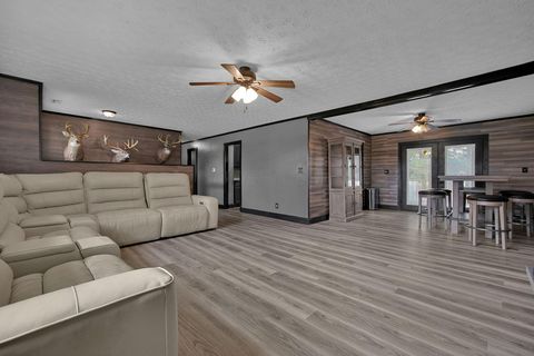 Tiny photo for 267 S Waggoner Road, Reynoldsburg, OH 43068 (MLS # 226000905)