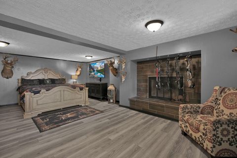 Tiny photo for 267 S Waggoner Road, Reynoldsburg, OH 43068 (MLS # 226000905)