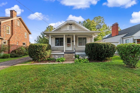 Photo of 133 Wolfe Avenue, Mansfield, OH 44907 (MLS # 226034147)