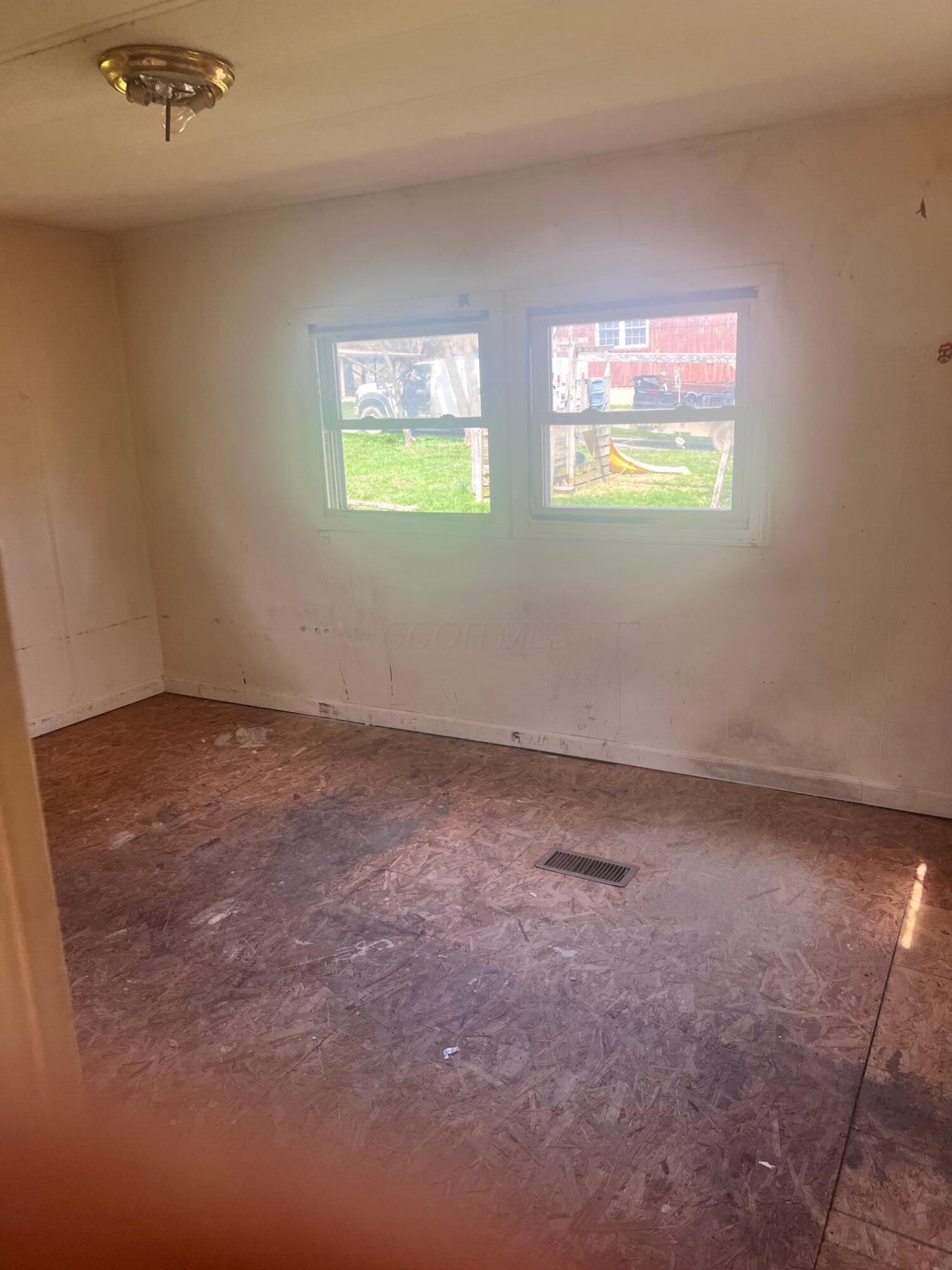 24 E North Street, Marengo, Ohio image 8