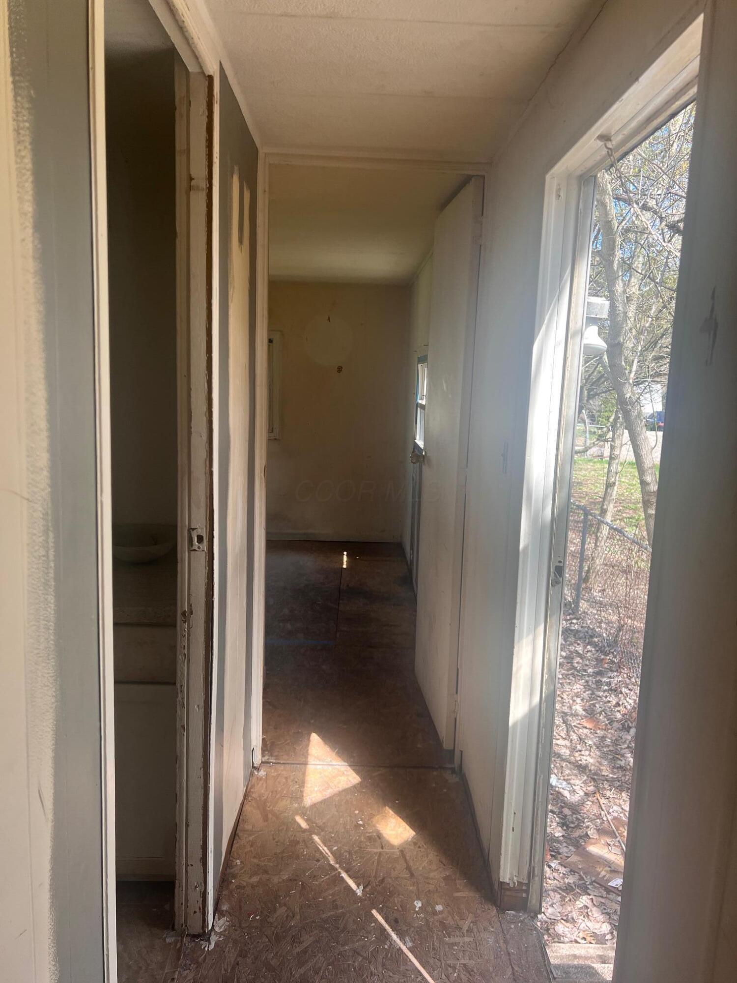 24 E North Street, Marengo, Ohio image 12