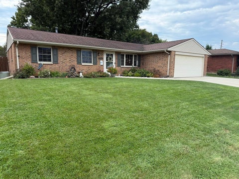 Photo of 142 Colorado Drive, Xenia, OH 45385 (MLS # 226033551)