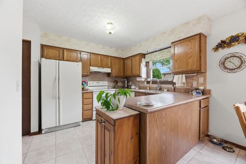 Tiny photo for 404 Knob Avenue, Reynoldsburg, OH 43068 (MLS # 226018114)