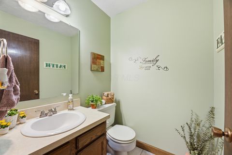 Tiny photo for 404 Knob Avenue, Reynoldsburg, OH 43068 (MLS # 226018114)