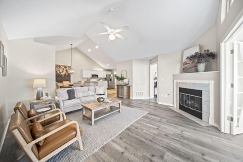 Photo of 131 Stonegate Drive, Pataskala, OH 43062 (MLS # 225038638)