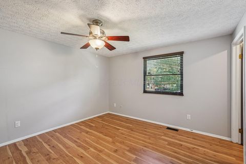 Tiny photo for 3000 Highpoint Drive, Columbus, OH 43221 (MLS # 225037430)