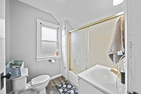 Tiny photo for 333 W 9th Street, Marysville, OH 43040 (MLS # 226010003)