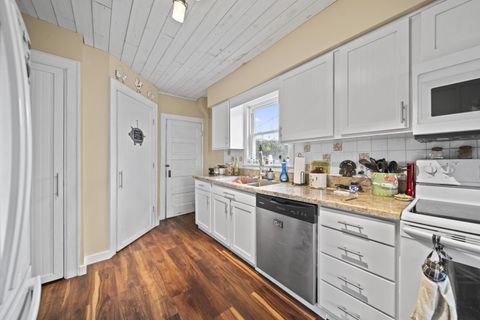 Tiny photo for 333 W 9th Street, Marysville, OH 43040 (MLS # 226010003)