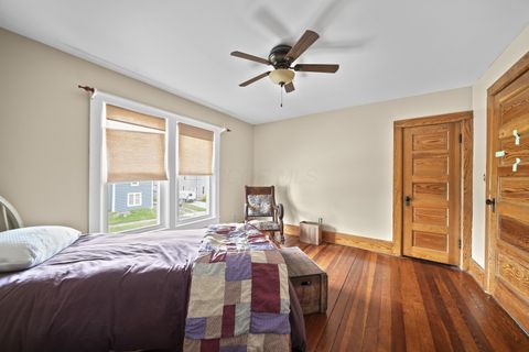 Tiny photo for 333 W 9th Street, Marysville, OH 43040 (MLS # 226010003)