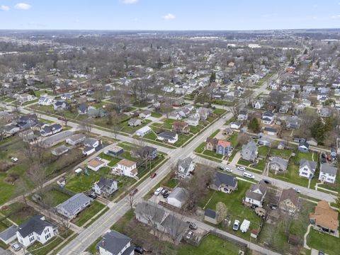 Tiny photo for 333 W 9th Street, Marysville, OH 43040 (MLS # 226010003)