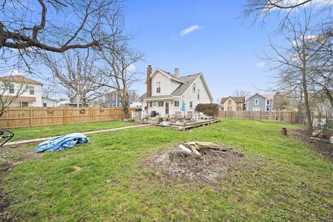 Tiny photo for 333 W 9th Street, Marysville, OH 43040 (MLS # 226010003)