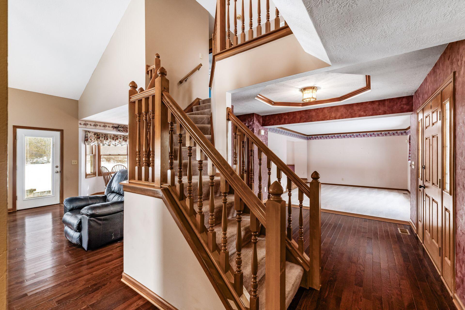 9440 Haaf Farm Court NW