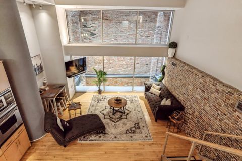 Photo of 106 N High Street 205 #205, Columbus, OH 43215 (MLS # 225038734)