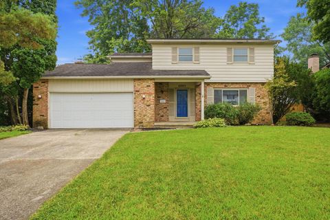Photo of 6983 Nocturne Road N, Reynoldsburg, OH 43068 (MLS # 226027801)