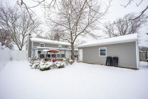 Tiny photo for 6458 Faircrest Road, Columbus, OH 43229 (MLS # 225044721)