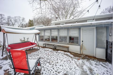 Tiny photo for 6458 Faircrest Road, Columbus, OH 43229 (MLS # 225044721)