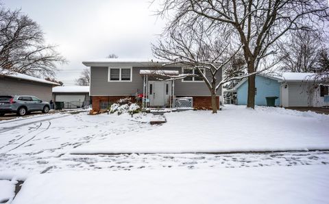 Tiny photo for 6458 Faircrest Road, Columbus, OH 43229 (MLS # 225044721)