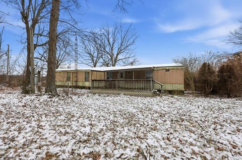 Tiny photo for 21120 Trowbridge Road, New Plymouth, OH 45654 (MLS # 226001955)