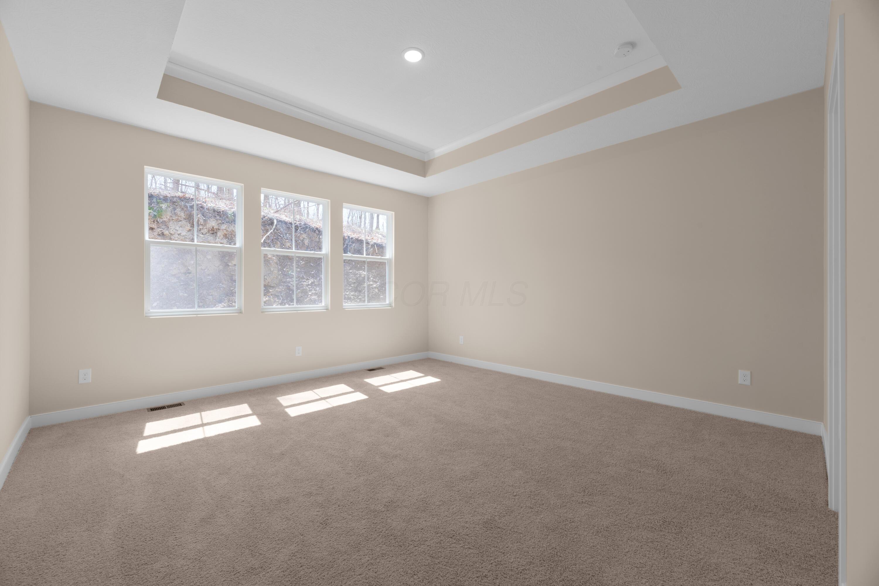 701 Grand View Drive, Howard, Ohio image 26