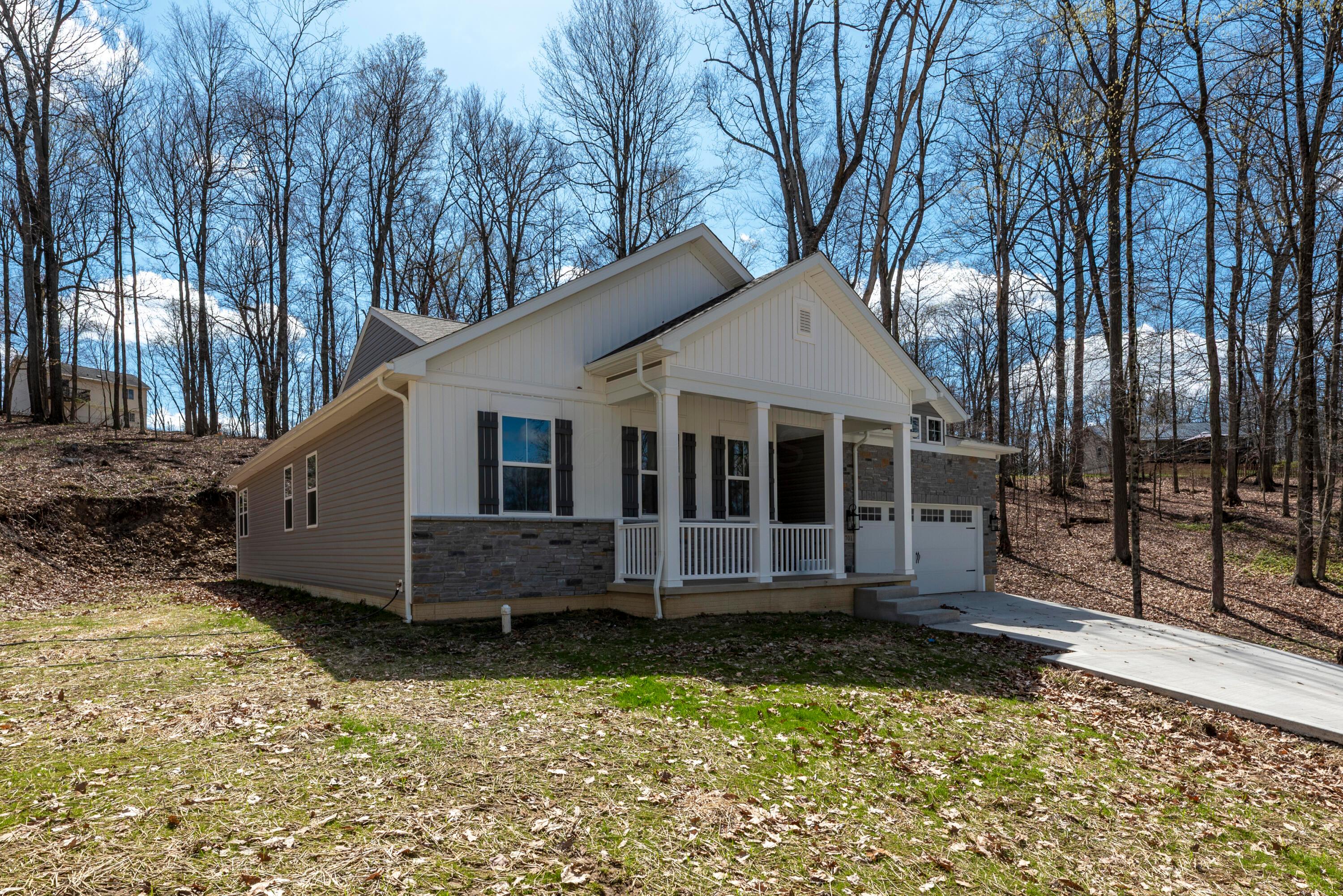701 Grand View Drive, Howard, Ohio image 50