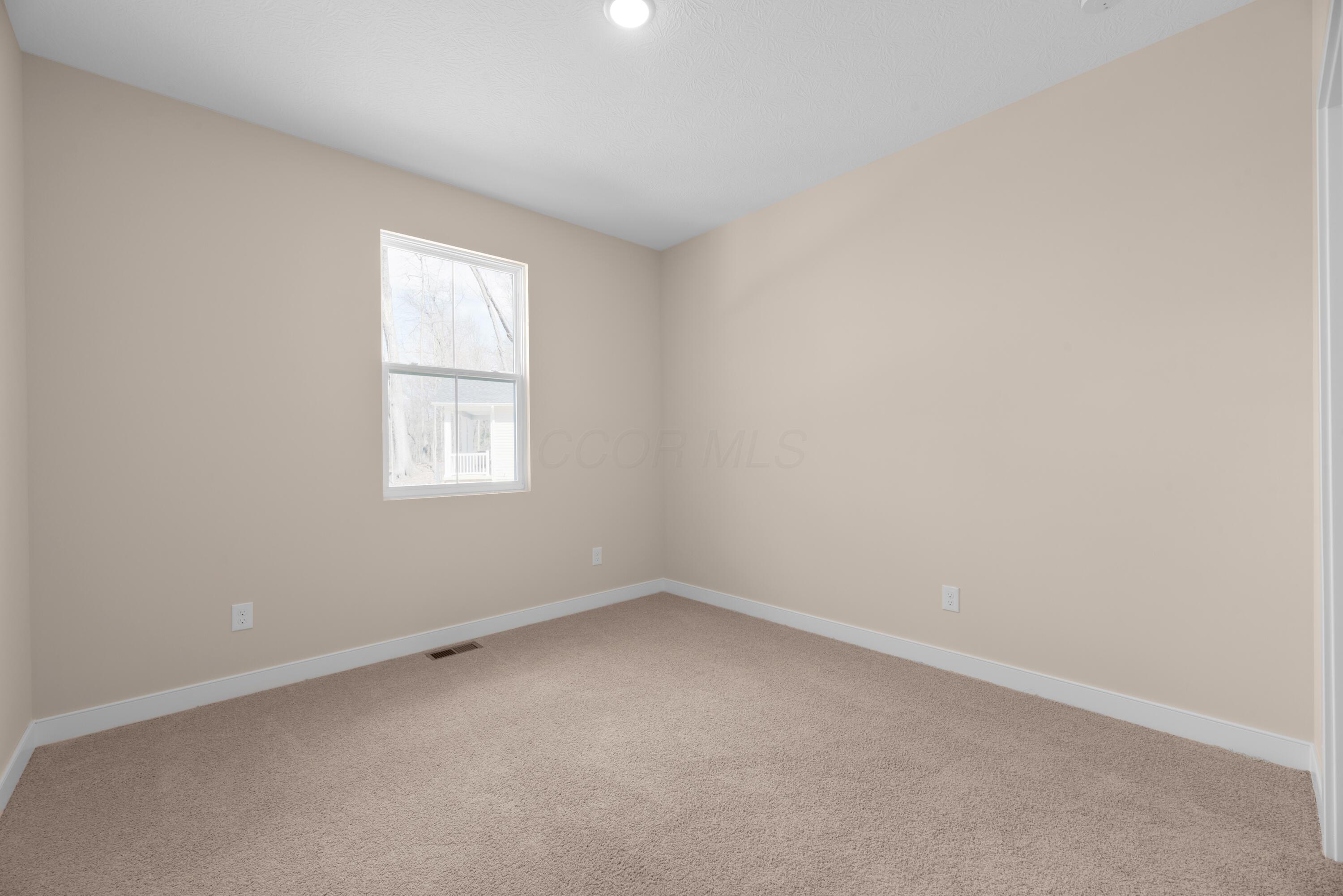 701 Grand View Drive, Howard, Ohio image 37