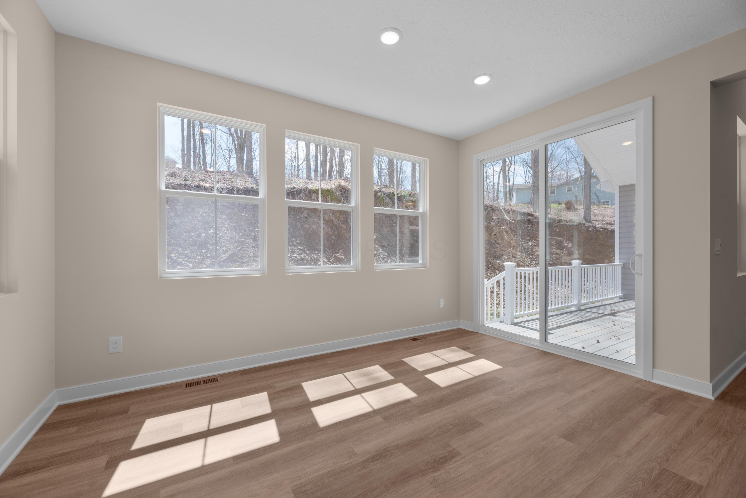 701 Grand View Drive, Howard, Ohio image 23