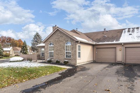 Photo of 2533 Timberside Drive, Columbus, OH 43235 (MLS # 225042725)