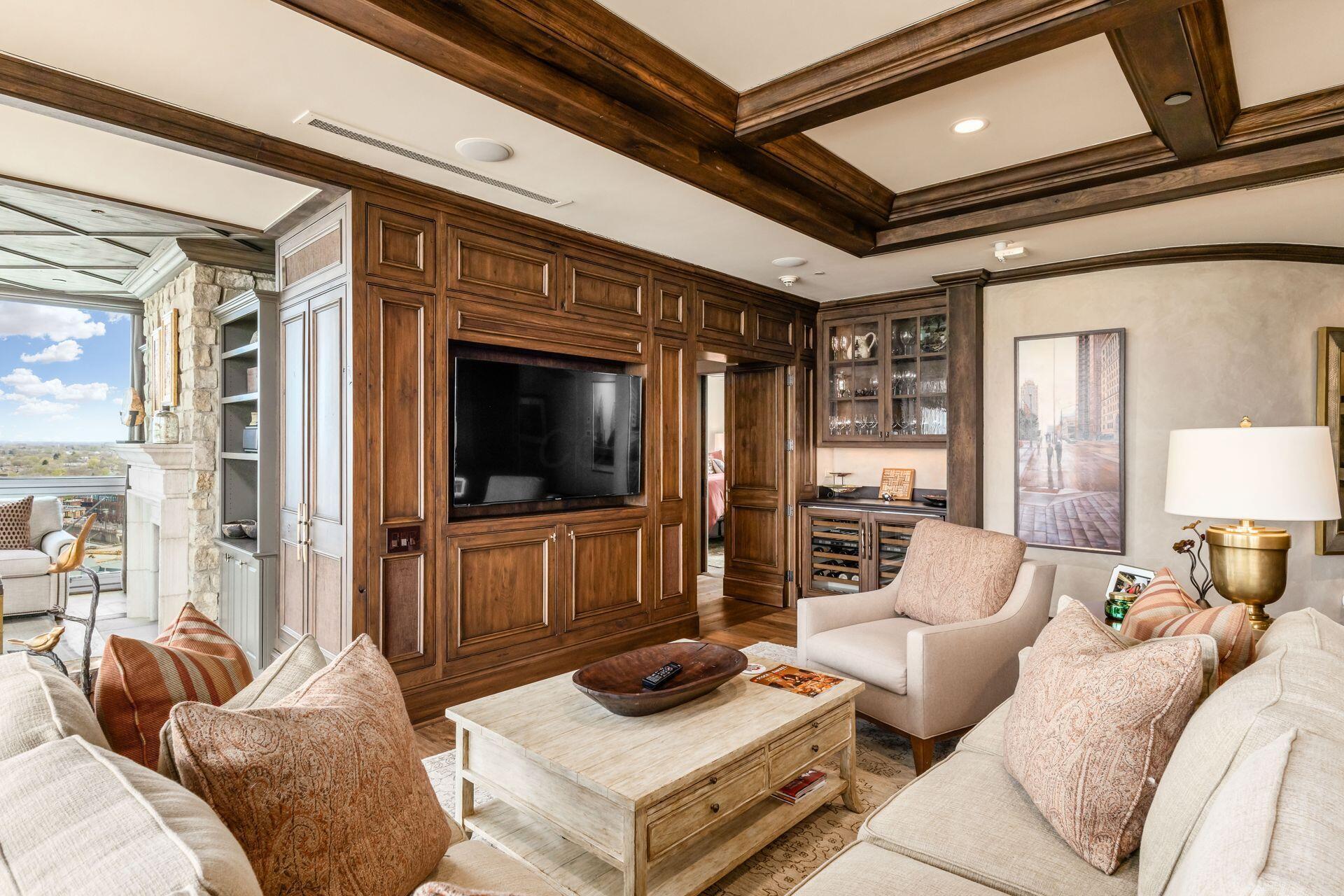 1 Miranova Place #2230, Columbus, Ohio image 18