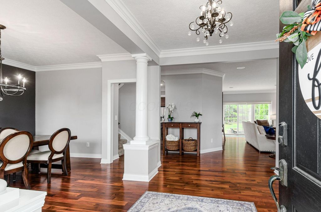 Photo of 6993 Cunningham Drive, New Albany, OH 43054 (MLS # 225036421)