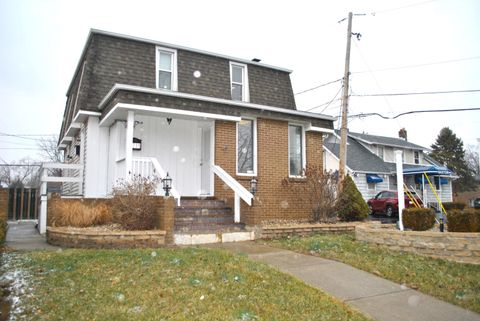 Photo of 3711 Broadway, Grove City, OH 43123 (MLS # 226005738)