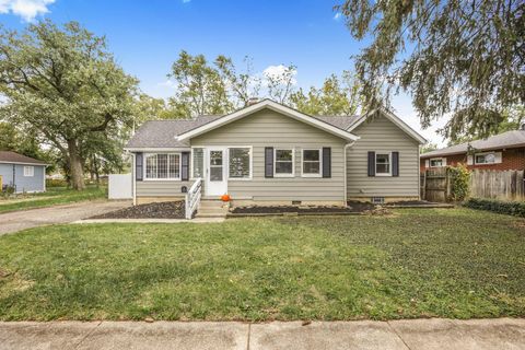 Photo of 2081 Radnor Avenue, Columbus, OH 43224 (MLS # 225039934)