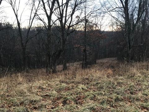 Photo of 277 Merry Wood Drive NE, Newark, OH 43055 (MLS # 226005768)