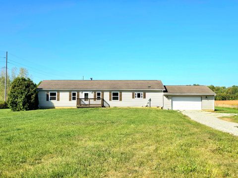 Photo of 3859 County Road 15, Marengo, OH 43334 (MLS # 225040326)