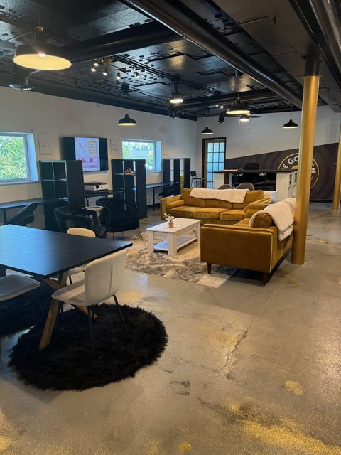 Photo of 781 Northwest Boulevard 200-D #200-D, Columbus, OH 43212 (MLS # 226000440)