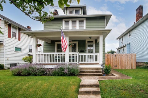 Photo of 284 E Jenkins Avenue, Columbus, OH 43207 (MLS # 226023331)