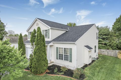 Photo of 5870 Coldcreek Drive, Hilliard, OH 43026 (MLS # 226014911)