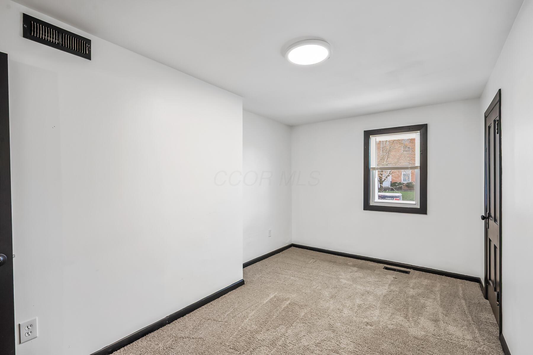 163 E Central Avenue, Delaware, Ohio image 22