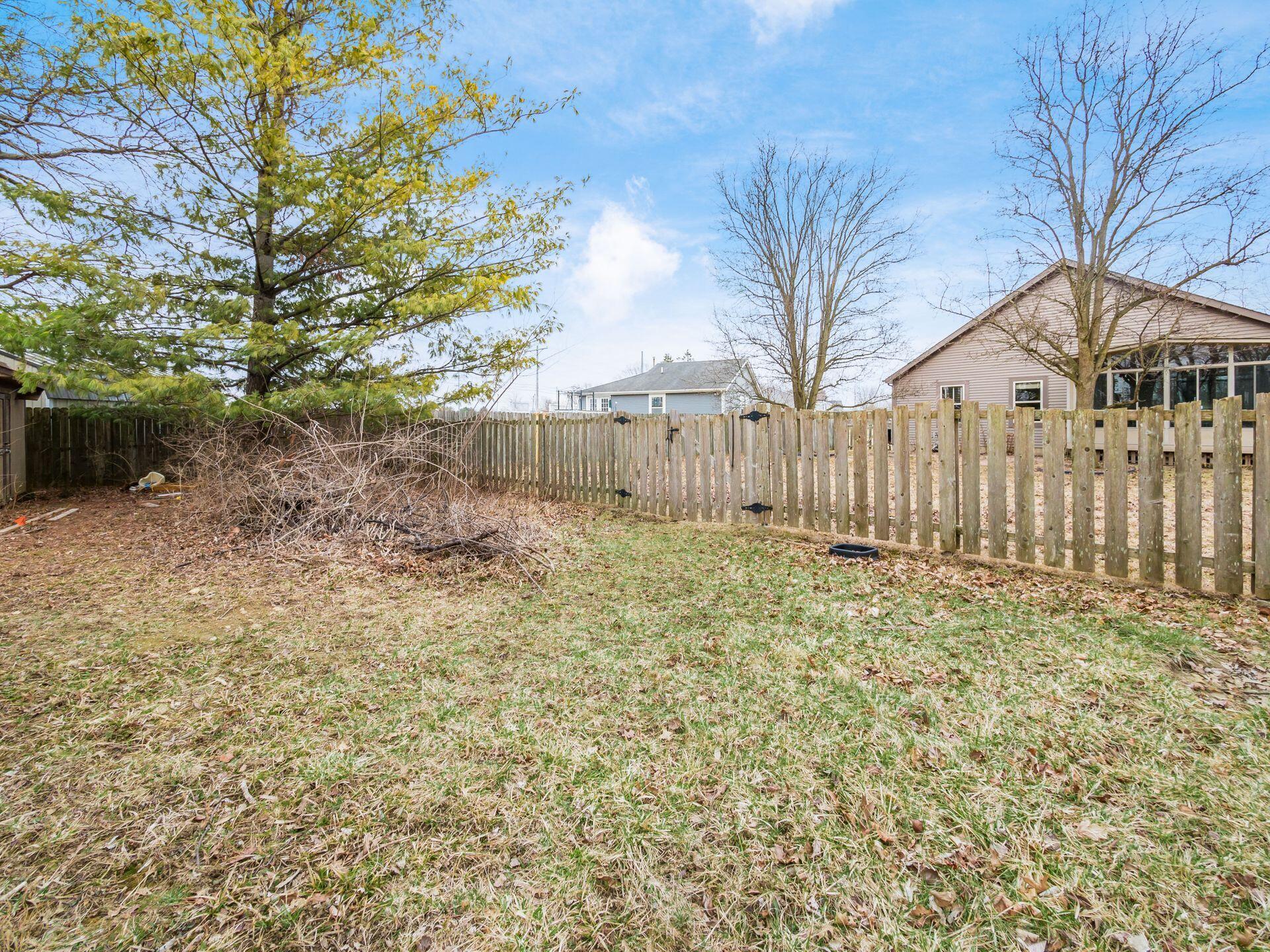 8850 Stillwater Drive, Galloway, Ohio image 43