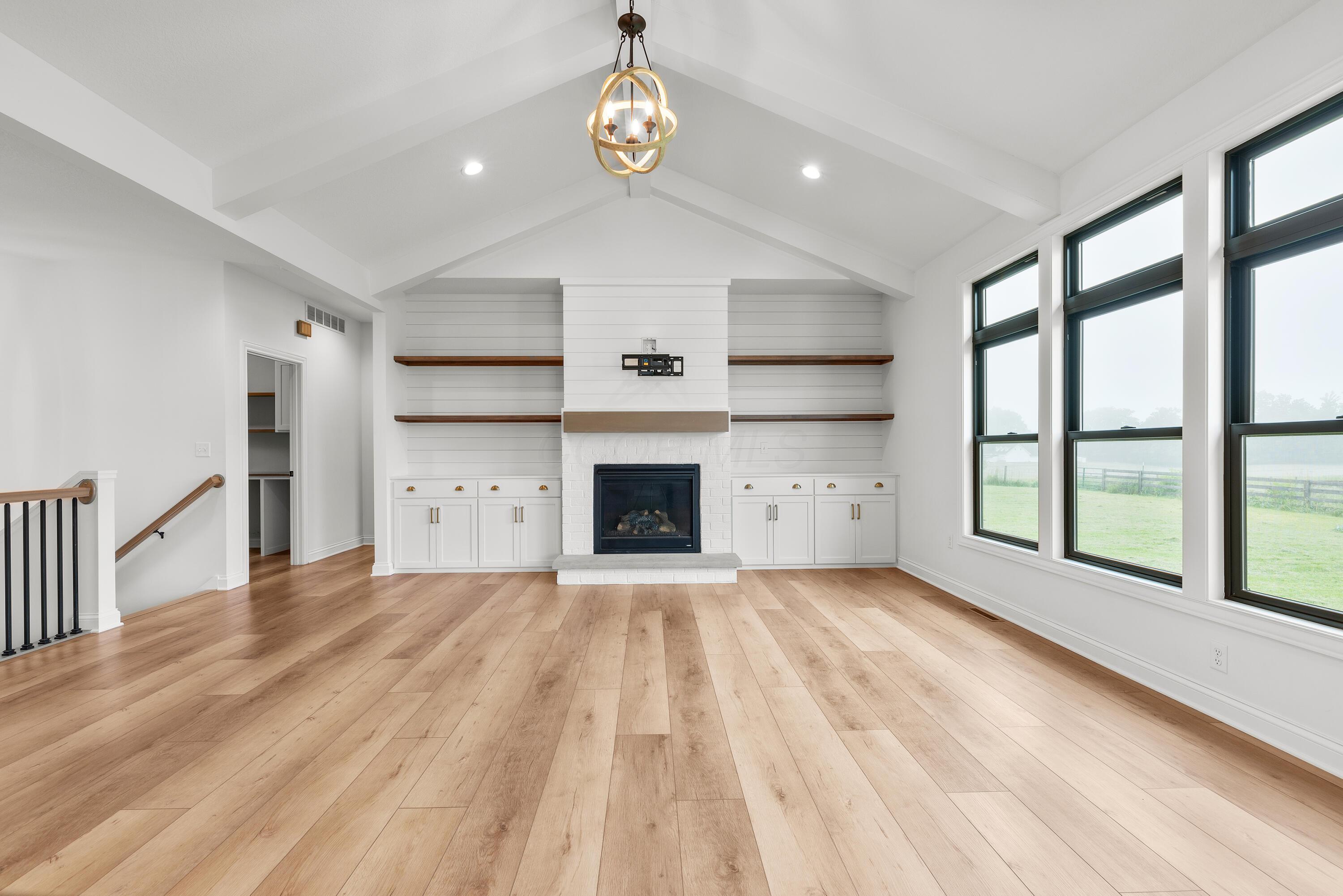 6405 Beecher Road, Granville, Ohio image 3