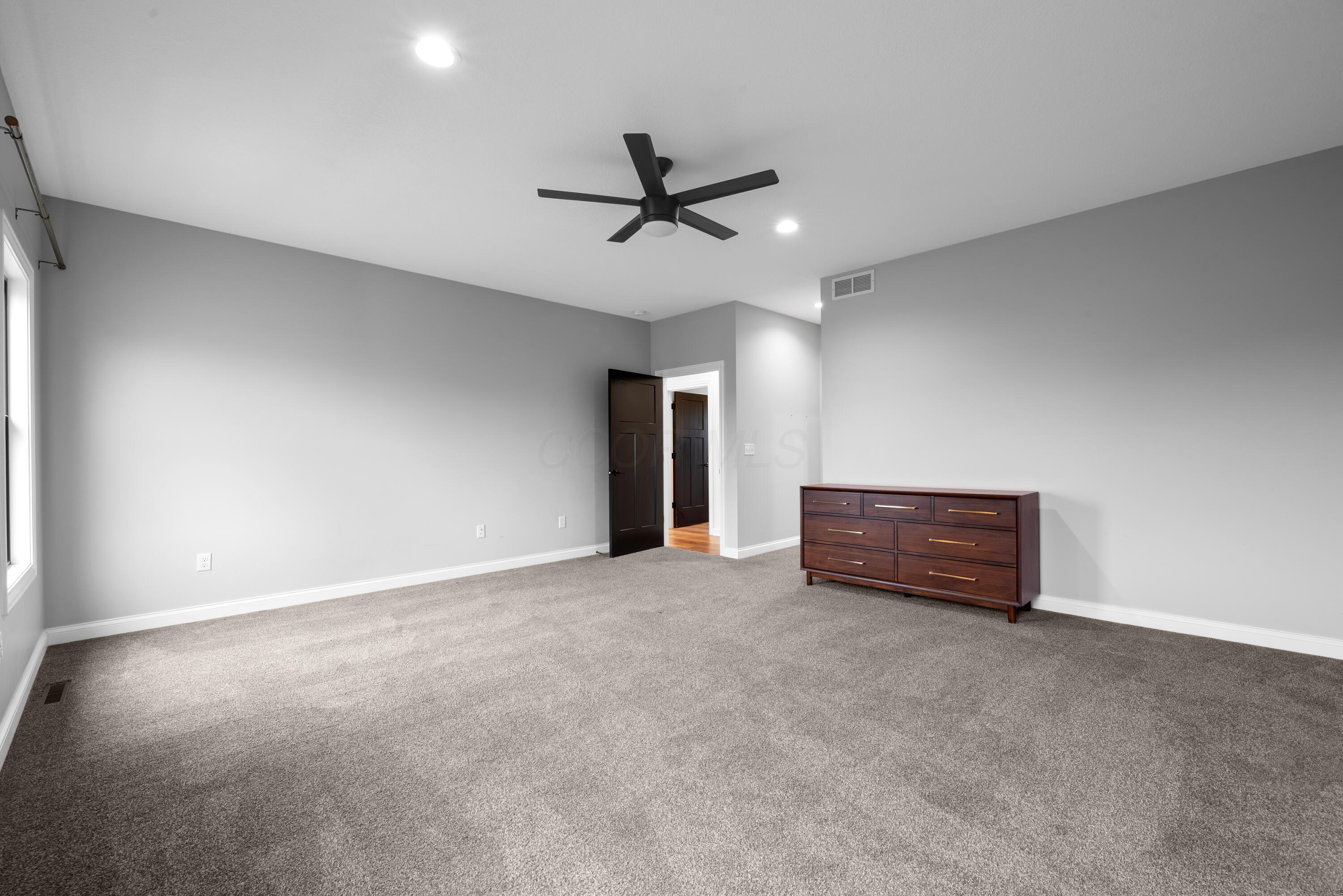 6405 Beecher Road, Granville, Ohio image 28