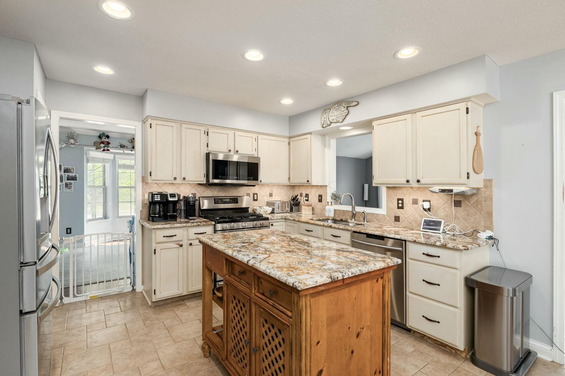 7814 Craindow Court, Dublin, Ohio image 13
