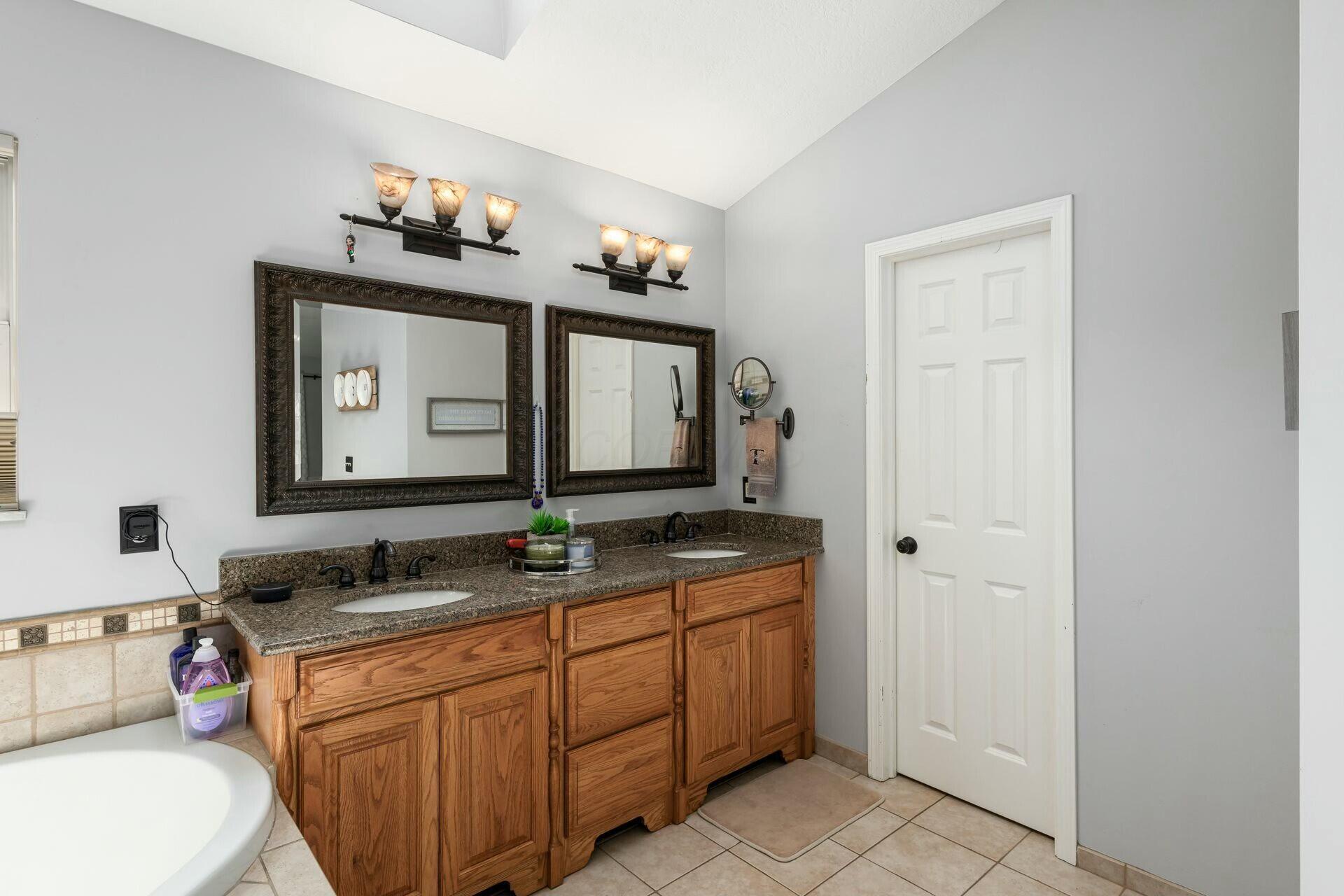 7814 Craindow Court, Dublin, Ohio image 41