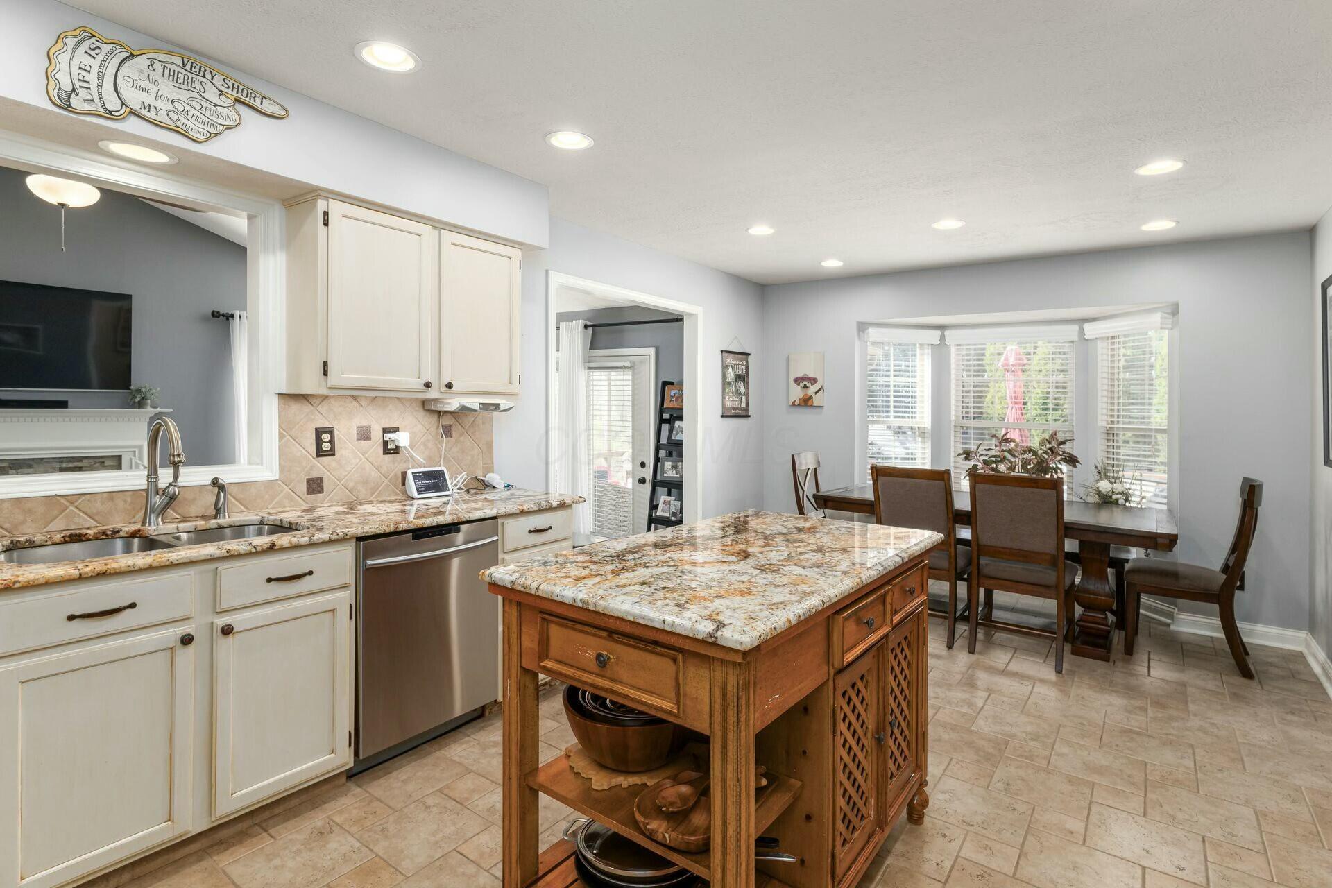 7814 Craindow Court, Dublin, Ohio image 17