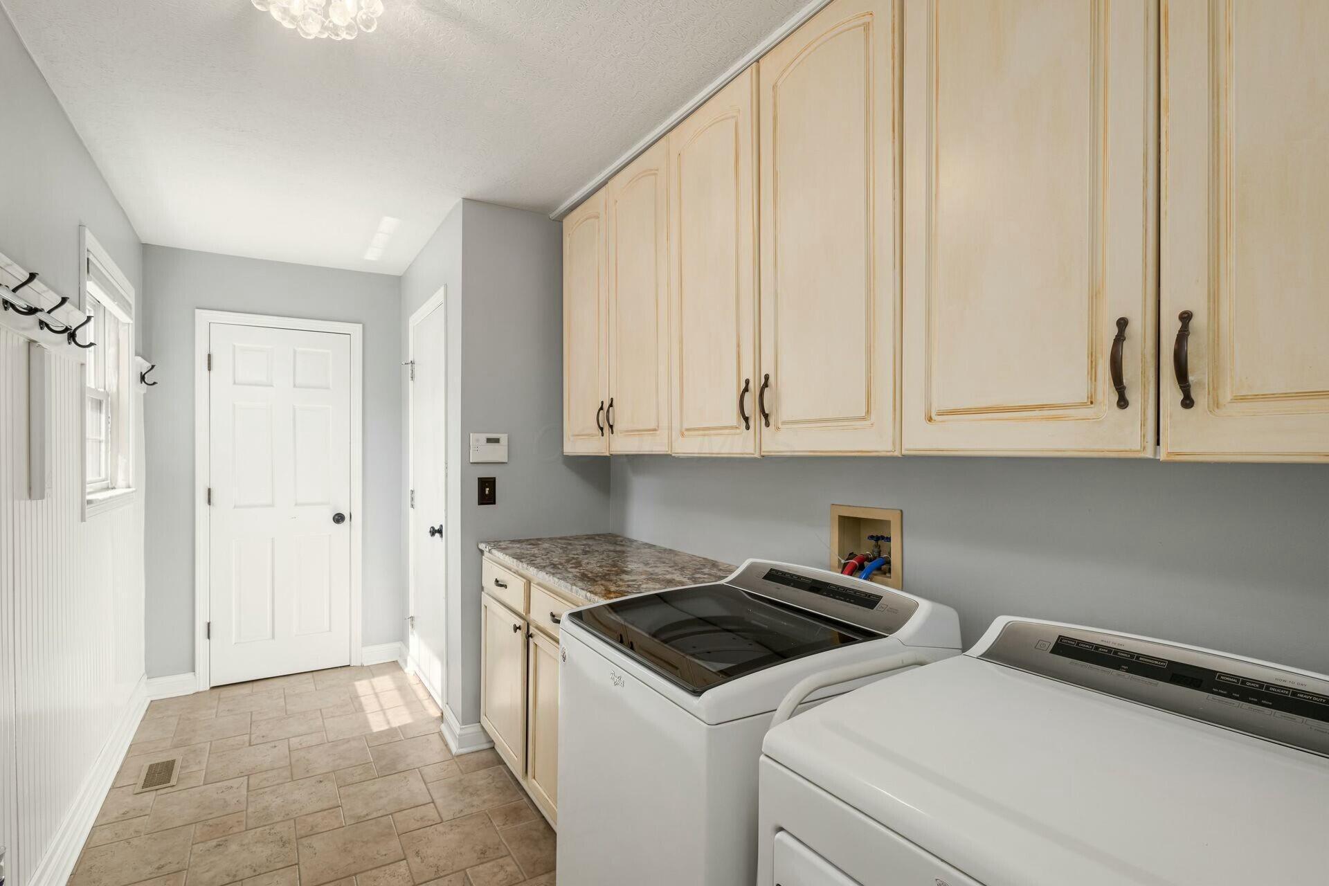 7814 Craindow Court, Dublin, Ohio image 32