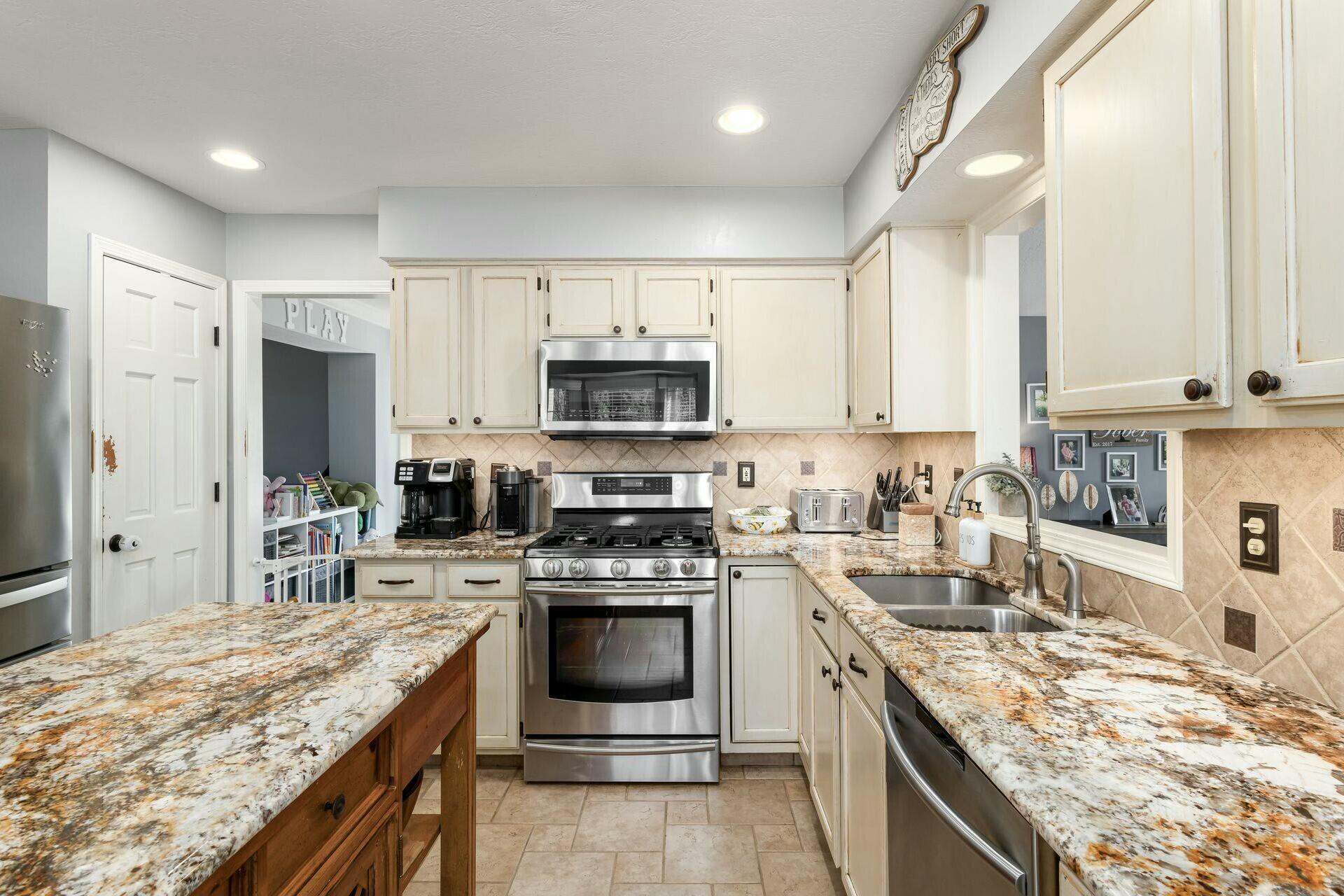 7814 Craindow Court, Dublin, Ohio image 15