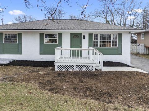 Tiny photo for 1549 Alpine Drive, Columbus, OH 43229 (MLS # 225044407)