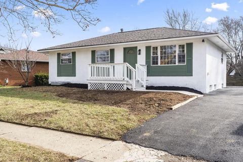 Tiny photo for 1549 Alpine Drive, Columbus, OH 43229 (MLS # 225044407)